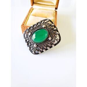 Vintage Green Carbochon Stone 800 Silver Brooch